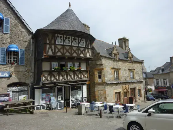 Borne de Recharge 29 Installateur borne de recharge Saint-Renan